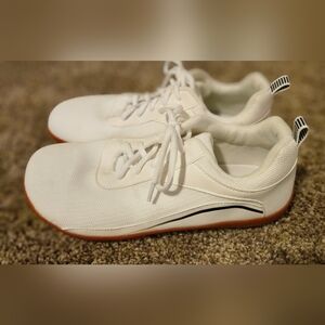 Stylish White and Black Men's Sneakers